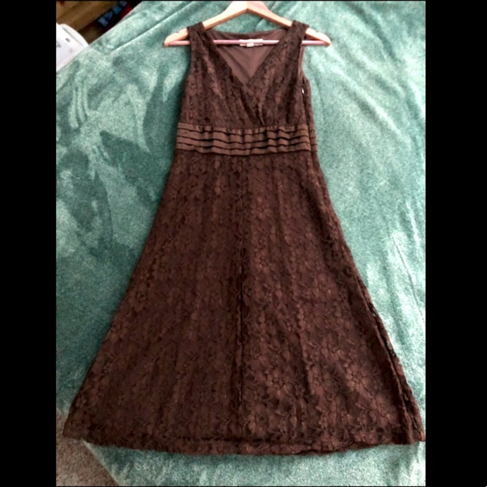 Brown lace sleeveless dress by Isaac Mizrahi for Target
